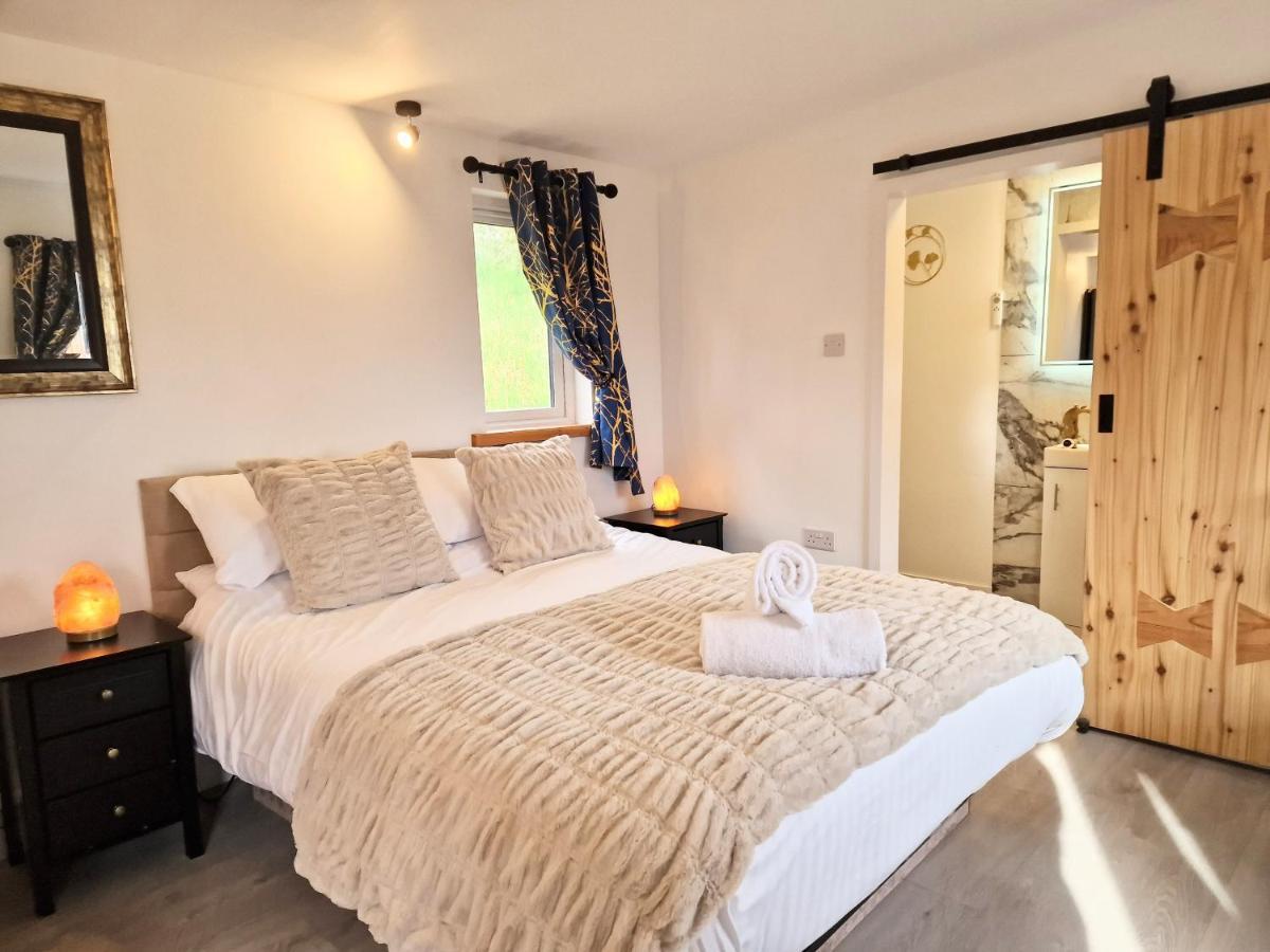 Kaoglen Fallow Pod - Luxury - Hot Tub - Pet Friendly Blairgowrie and Rattray Exterior foto